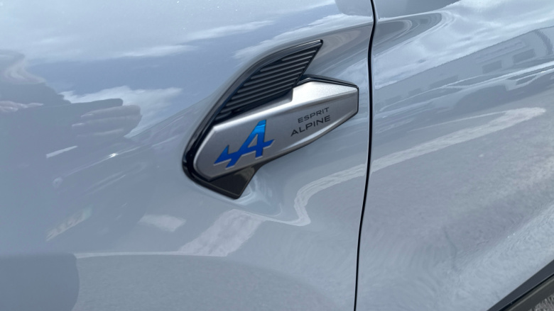 Renault Symbioz 1.6 E-Tech FHEV 145 Techno Esprit Alpine 5dr Auto Hybrid Estate